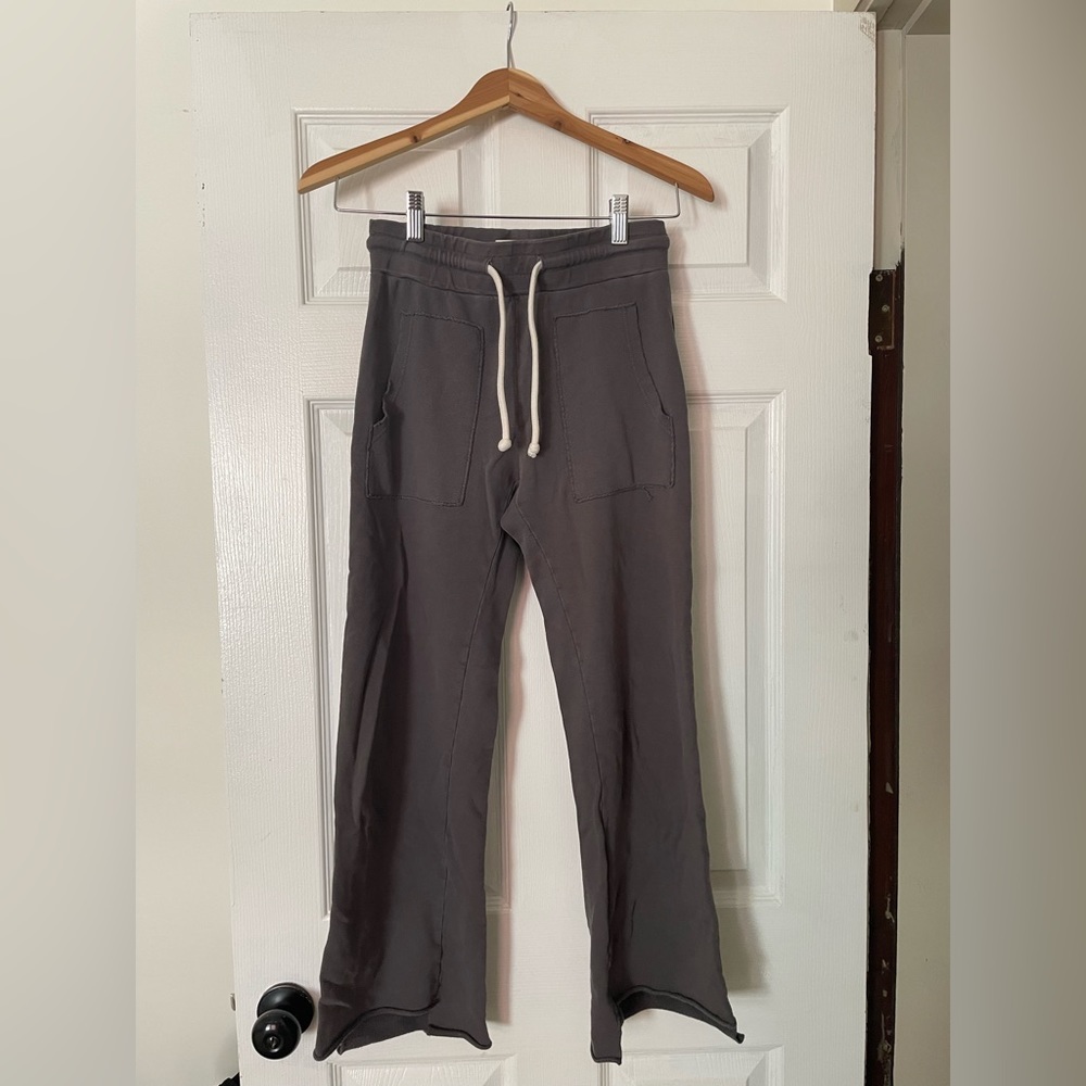 MATE the Label dark grey cropped sweatpants size XS